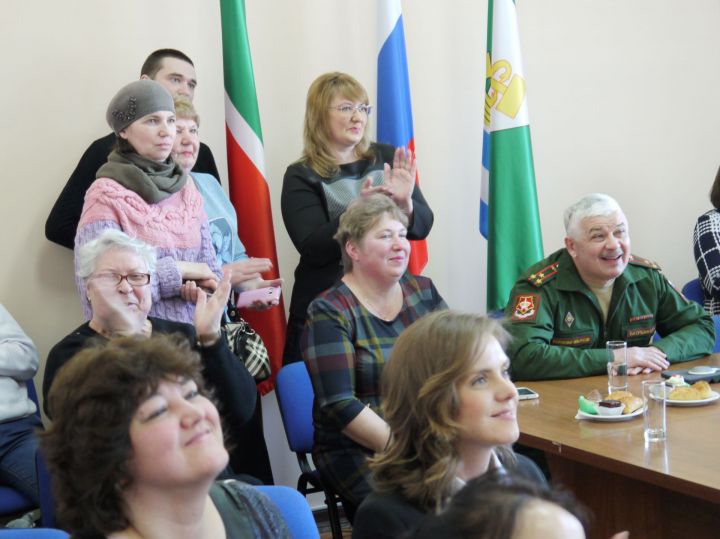 В Зеленодольске прошла встреча родителей с сыновьями, проходящими срочную службу в Севастополе